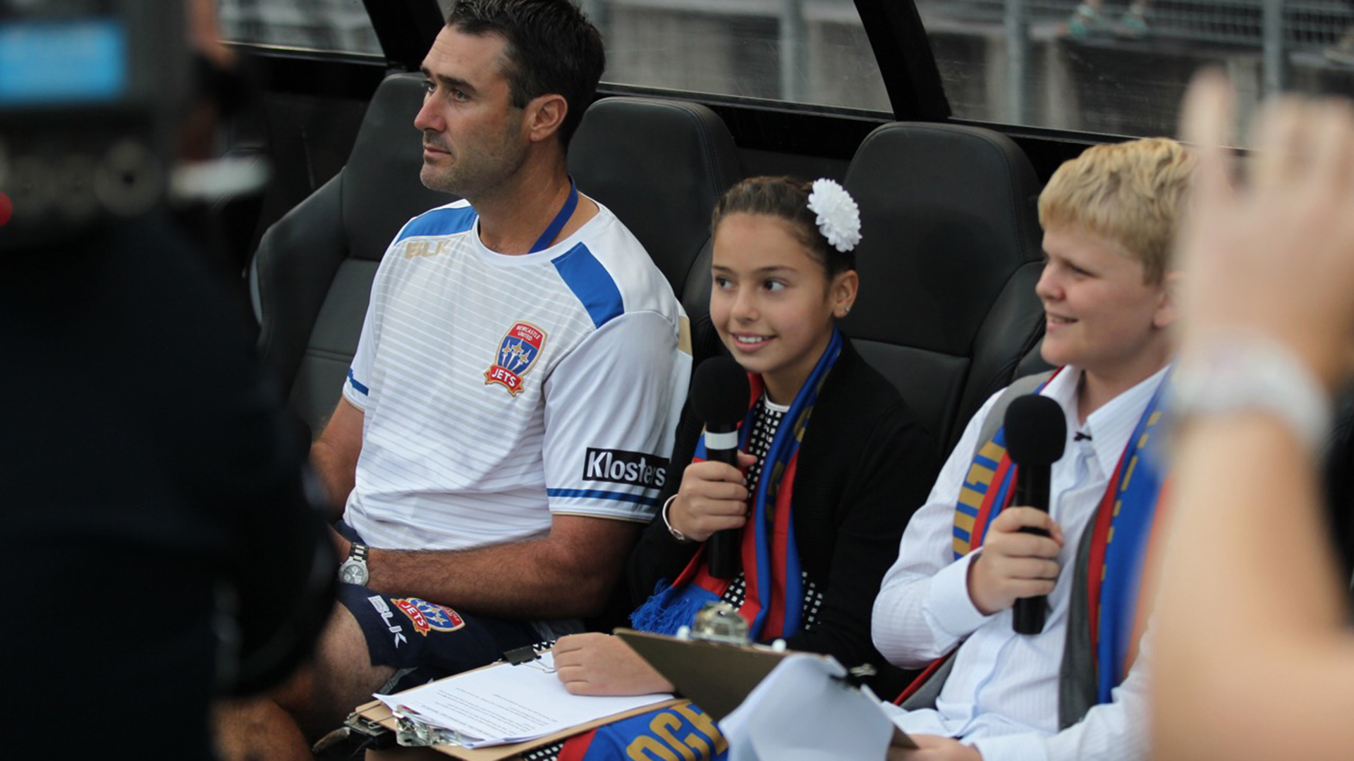 Young Jets supporters Anita & Josh gained an insight into life as a professional ground announcer!
